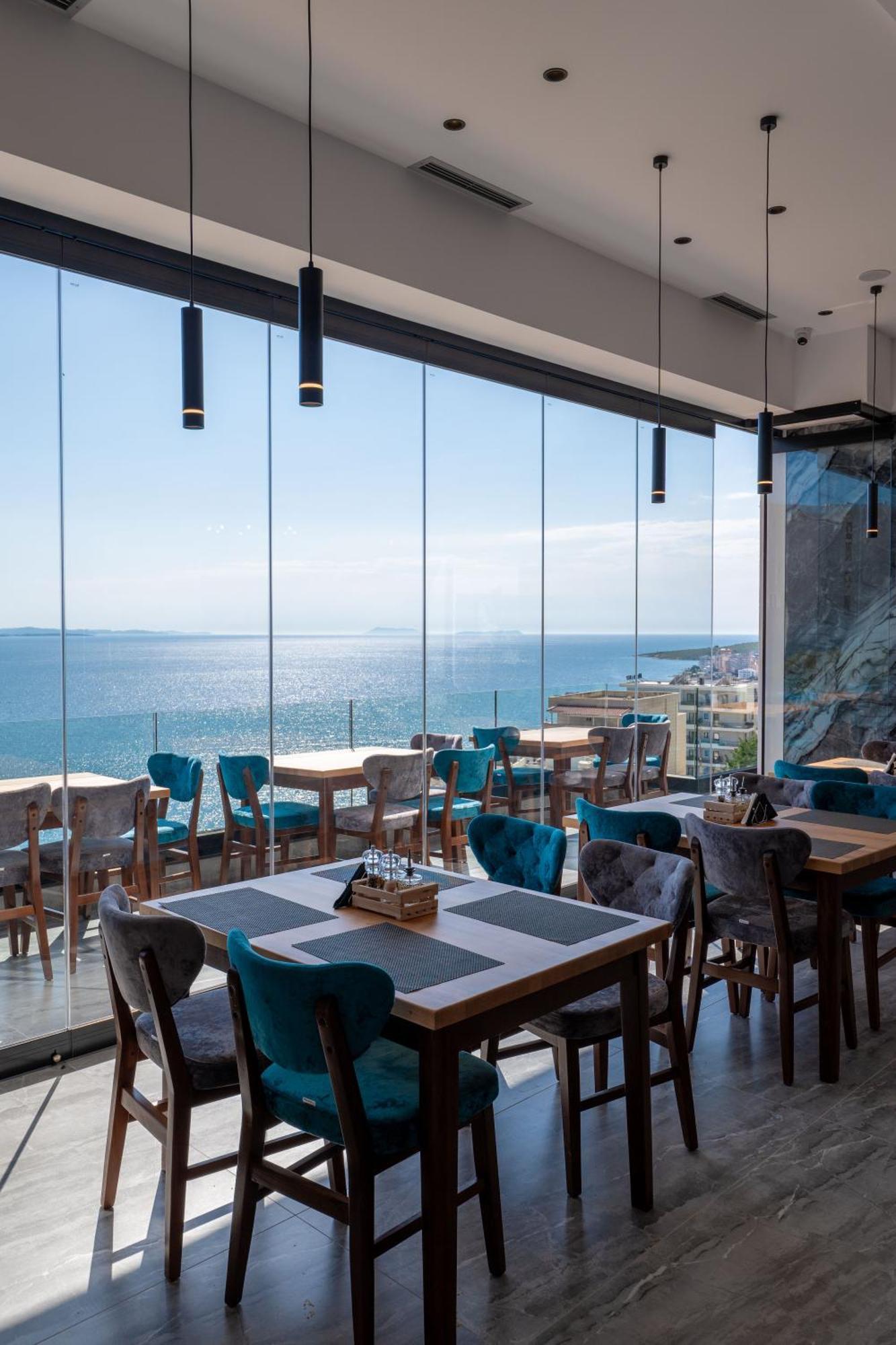 Litan Hotel Saranda Kültér fotó