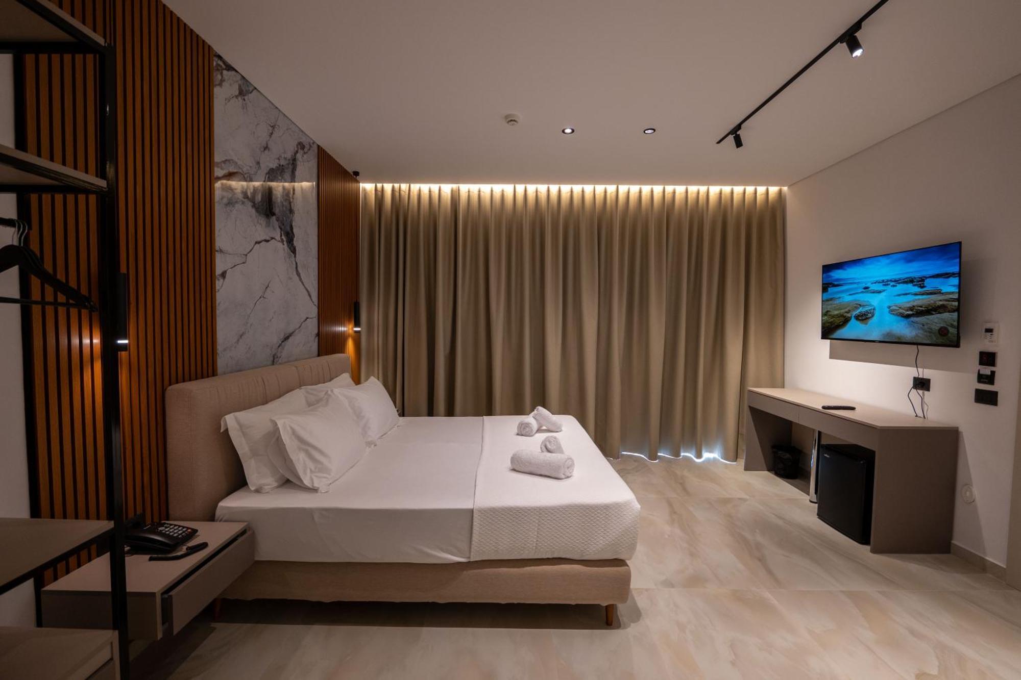 Litan Hotel Saranda Kültér fotó