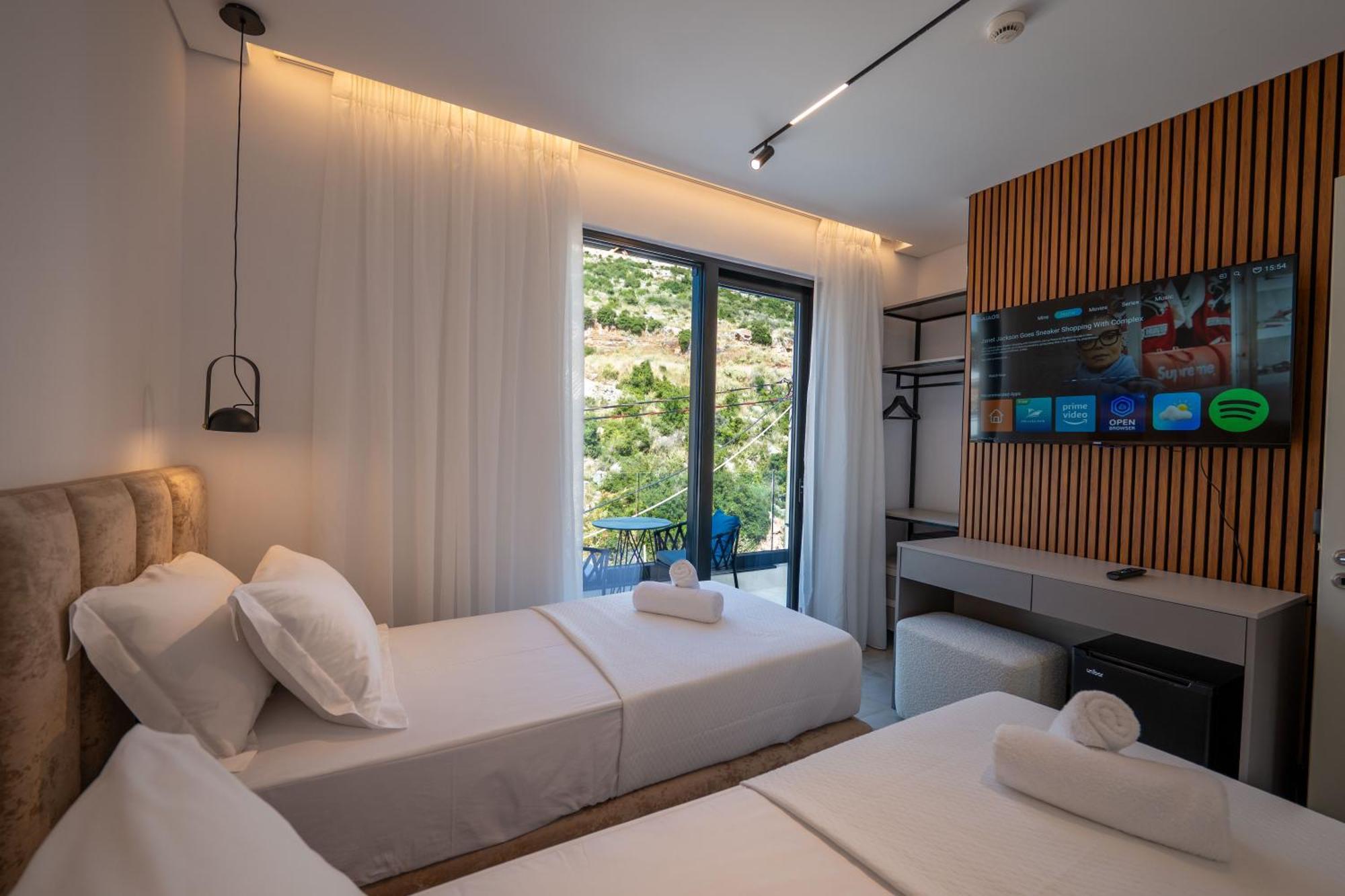 Litan Hotel Saranda Kültér fotó