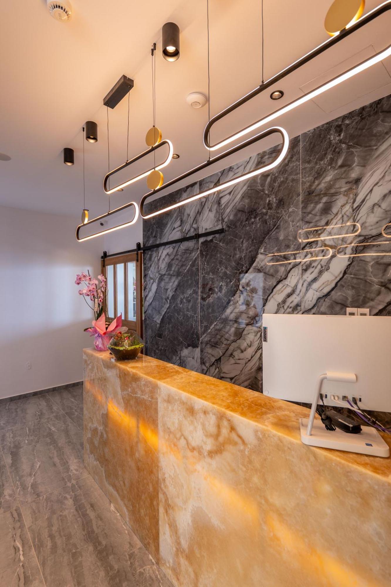 Litan Hotel Saranda Kültér fotó