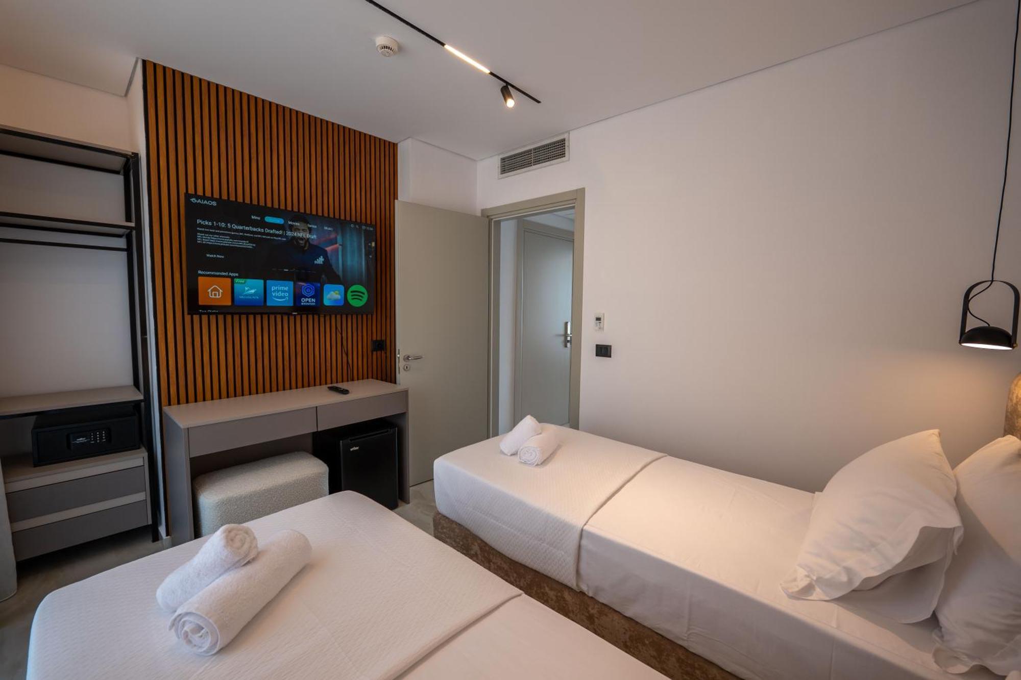 Litan Hotel Saranda Kültér fotó