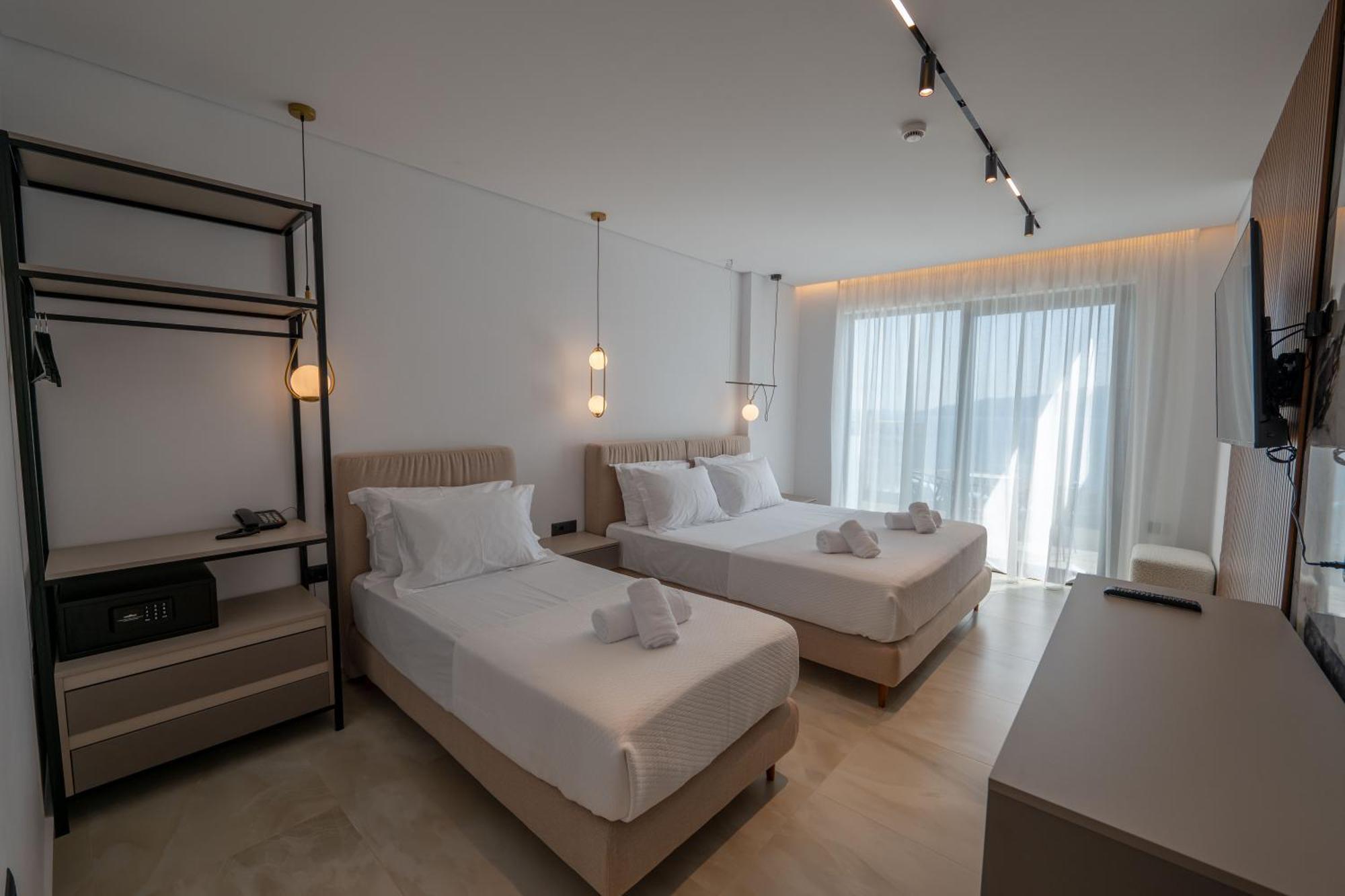Litan Hotel Saranda Kültér fotó